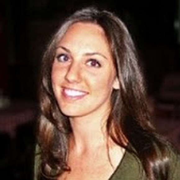 Meet your Posher, Lauren - Picture 1 of 1